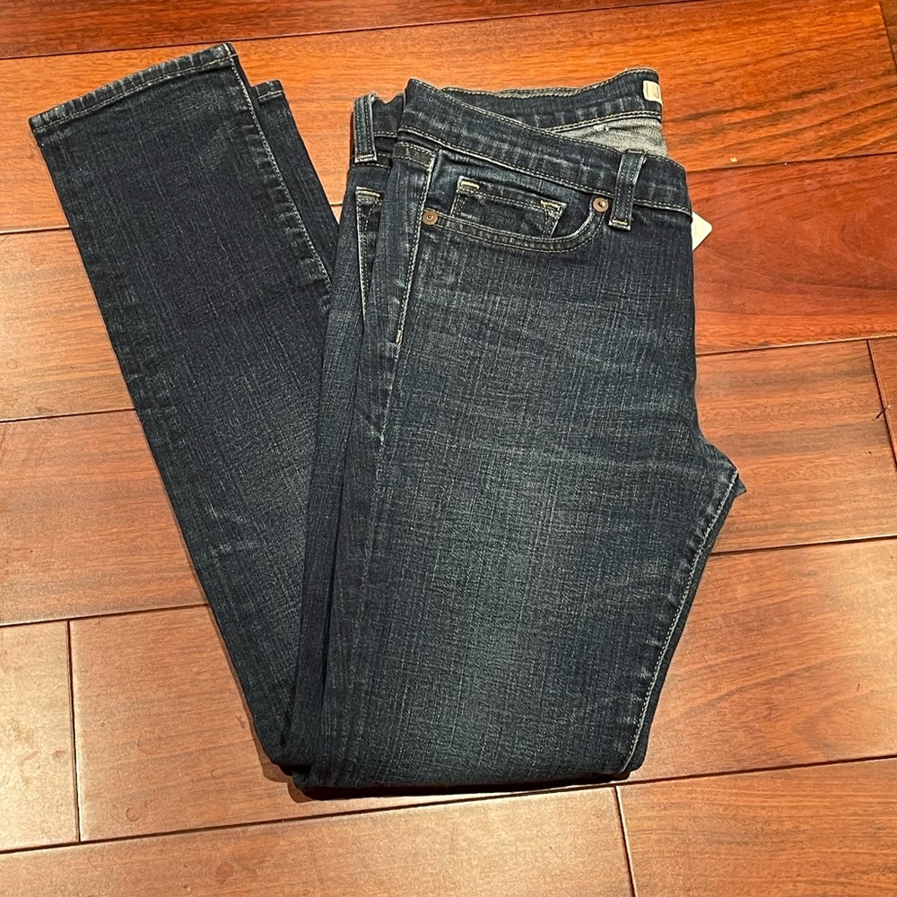 J Brand Low-Rise Straight Leg Jeans - Picture 6 of 8